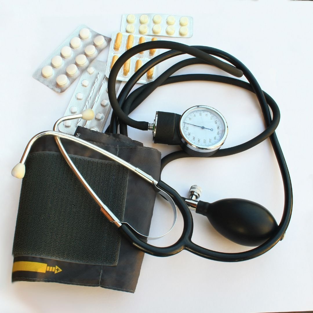 38.jpg DEM Blood Pressure Cuff & Stethoscope - Image 1
